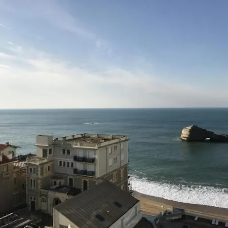 Apartment Biarritz, 1 Piece, 4 Personnes - Fr-1-3-381